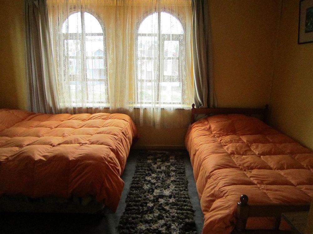 Hostal Torre De Babel Castro Luaran gambar